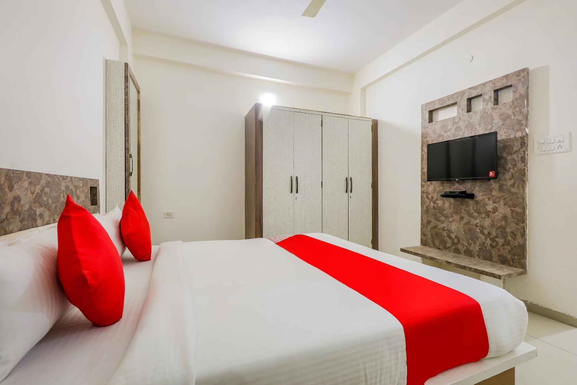 FabExpress Sugar Cube Hotell Samarda Kaliāsot Exteriör bild